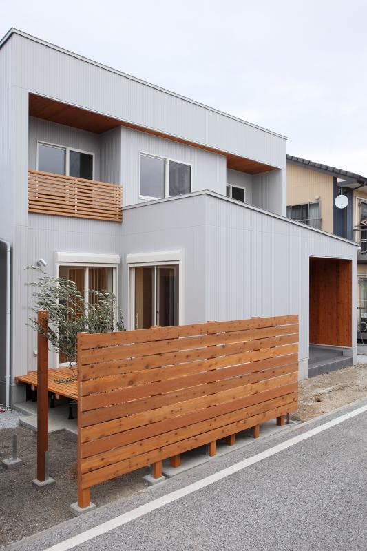 新栄の家