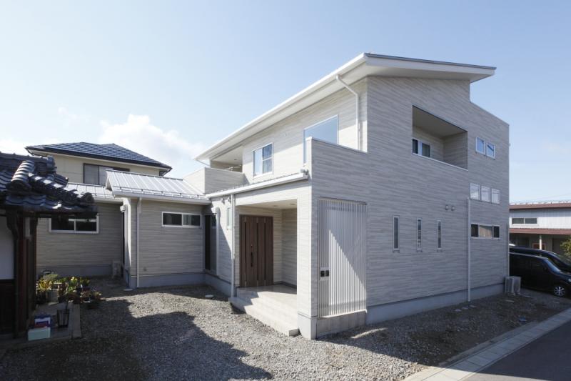 家族みんなが心地よい二世帯住宅